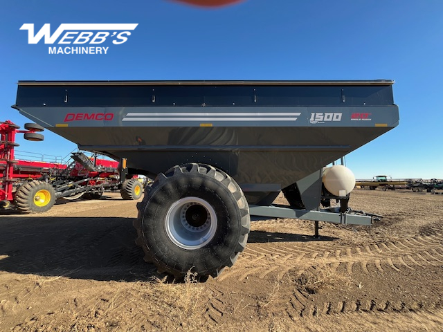 2025 Demco 1500 Grain Cart
