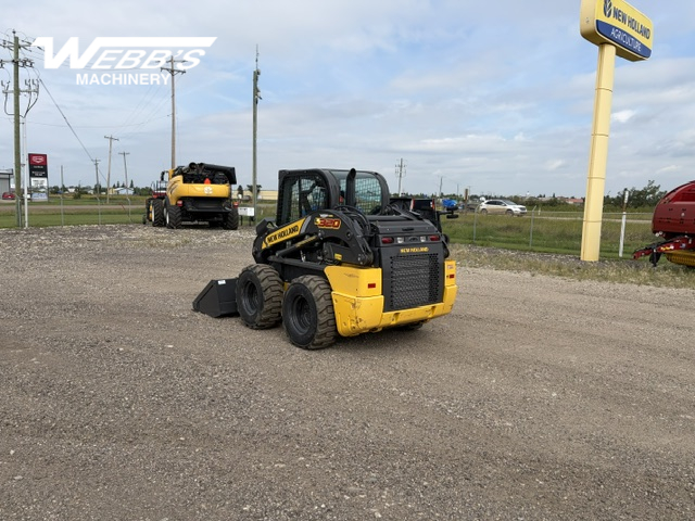 2023 New Holland L320 Skid Steer Loader