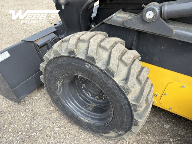 2023 New Holland L320 Skid Steer Loader
