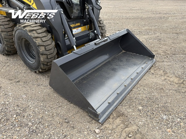 2023 New Holland L320 Skid Steer Loader