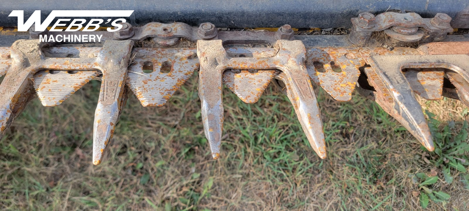 2012 New Holland HB30 Windrower Header