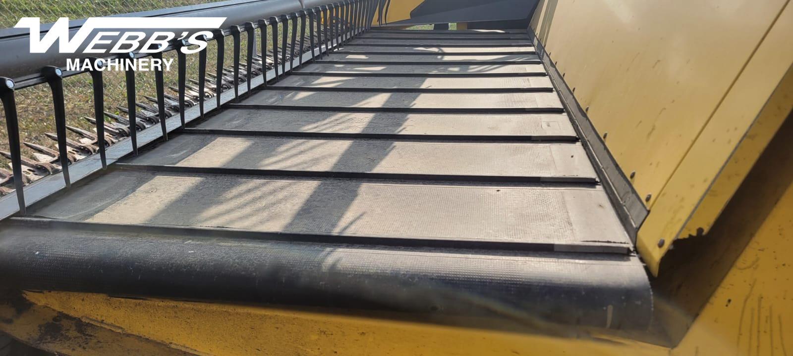 2012 New Holland HB30 Windrower Header