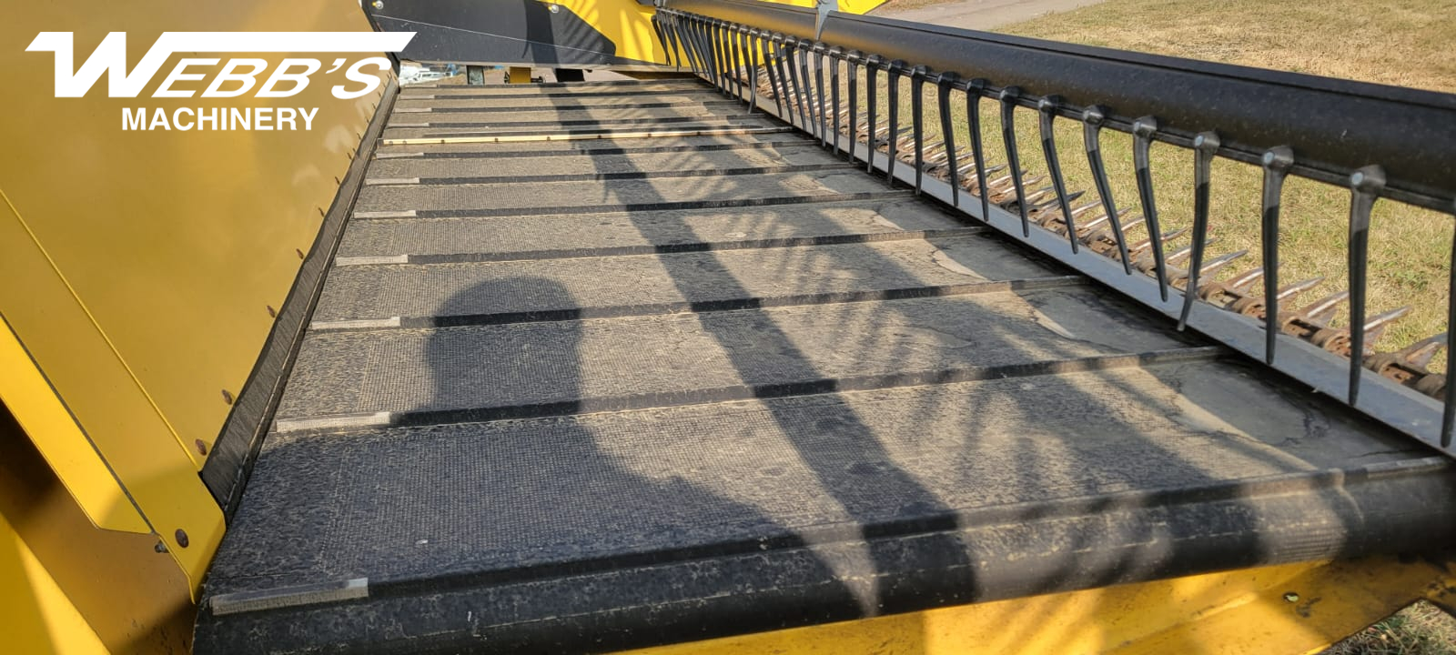 2012 New Holland HB30 Windrower Header