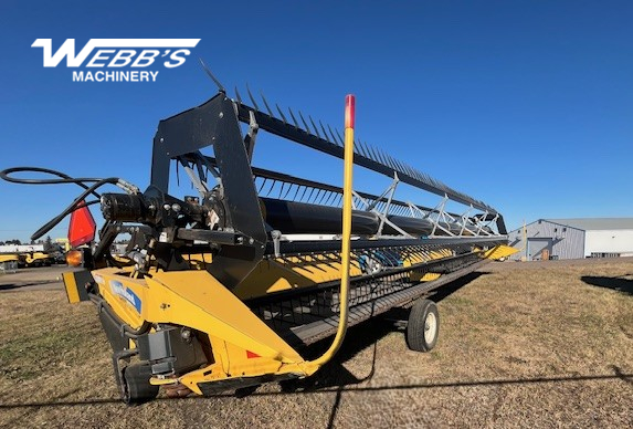 2012 New Holland HB30 Windrower Header