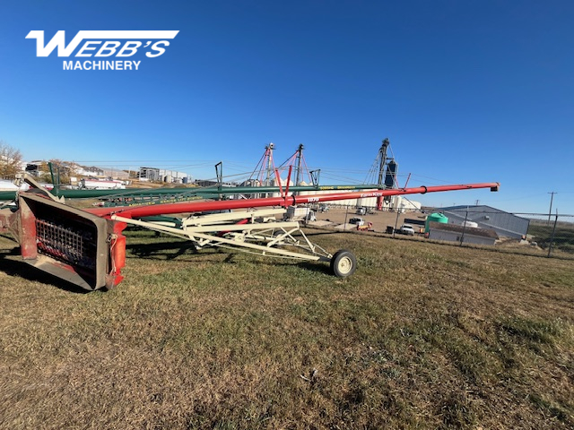 2015 Buhler Farm King 13x70TMMR Grain Auger