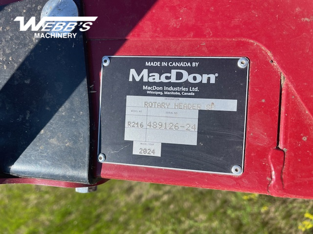 2016 MacDon M205 Windrower