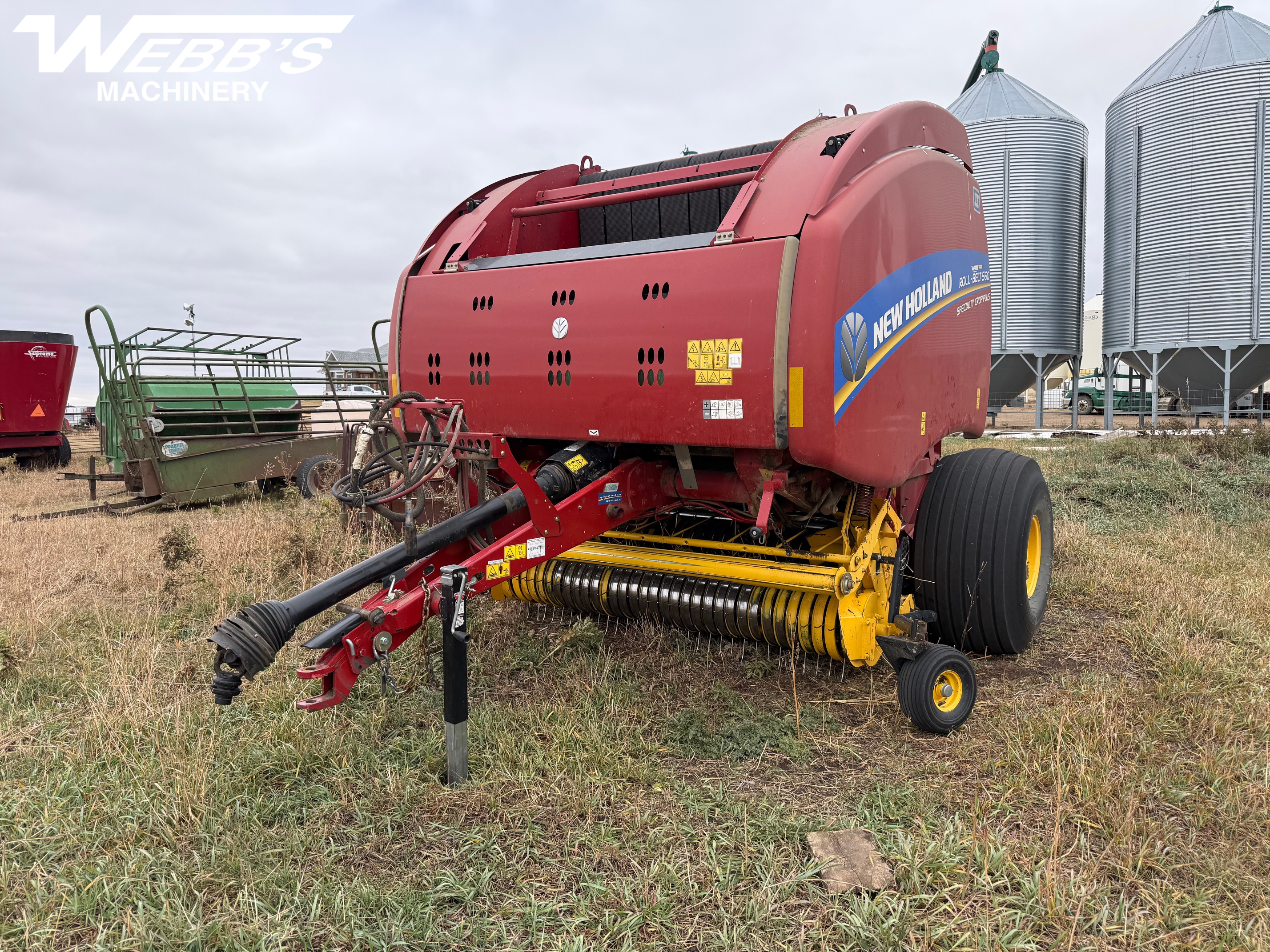 2021 New Holland Rollbelt 560 Baler/Round