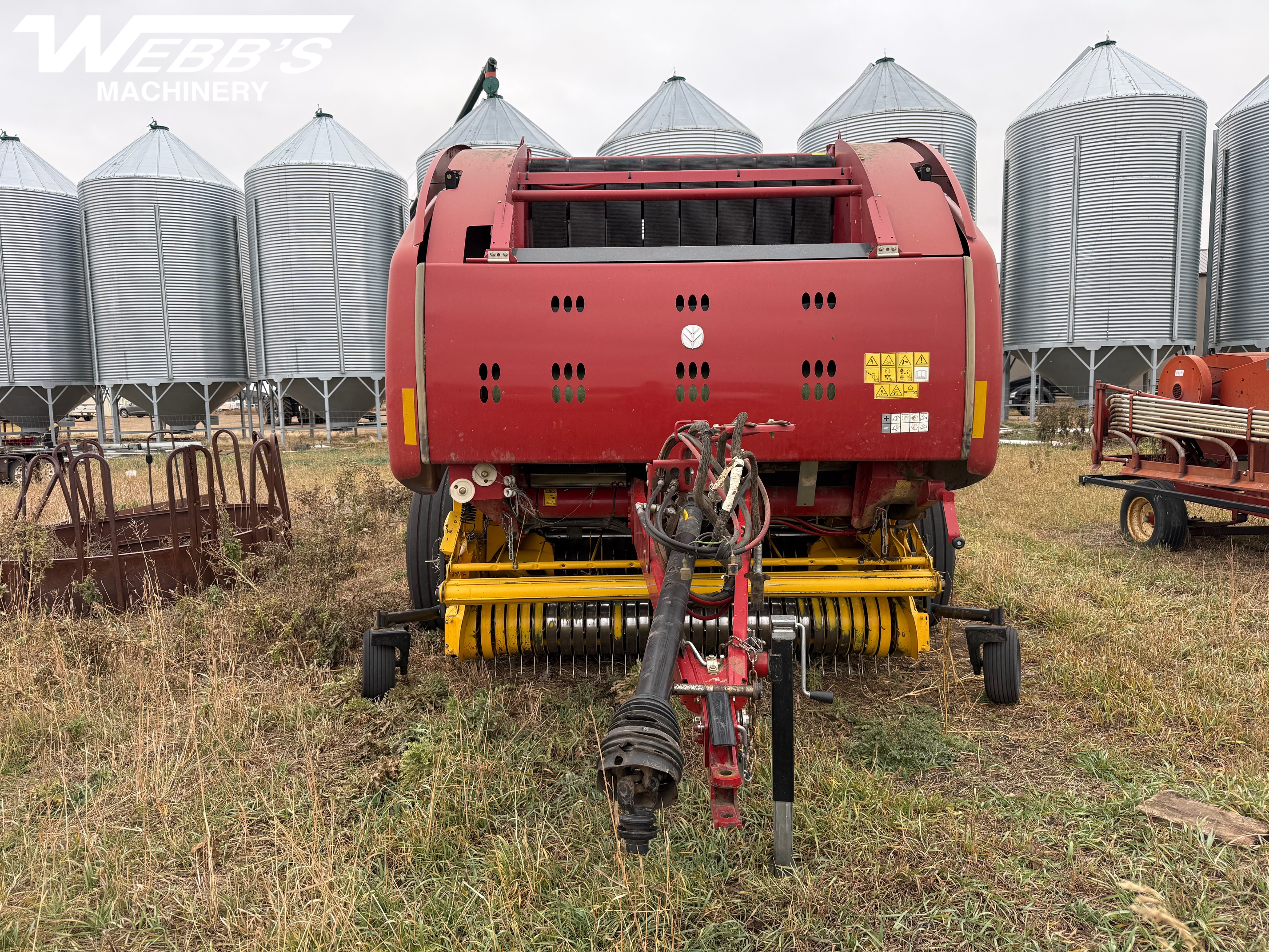 2021 New Holland Rollbelt 560 Baler/Round