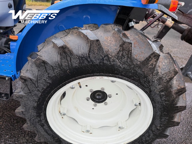 2025 New Holland WM40 Tractor