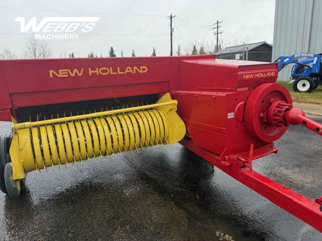1975 New Holland 315 Baler/Square