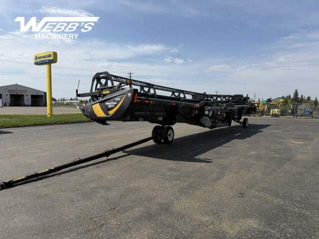 2019 MacDon FD145 Header Combine