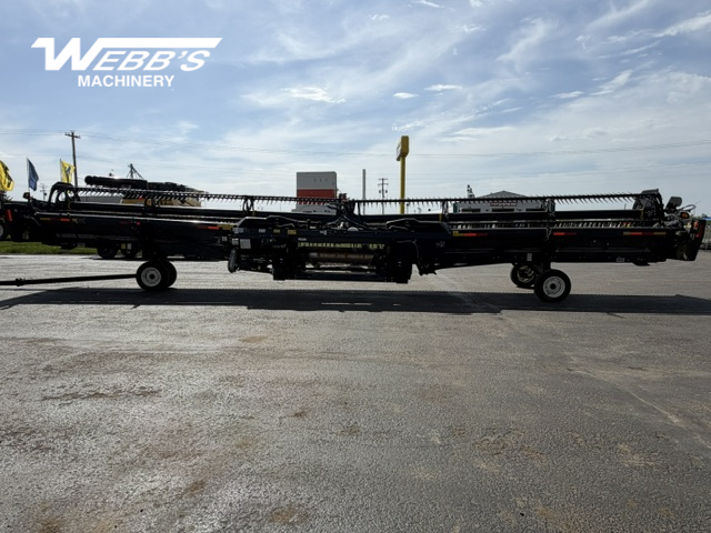 2019 MacDon FD145 Header Combine