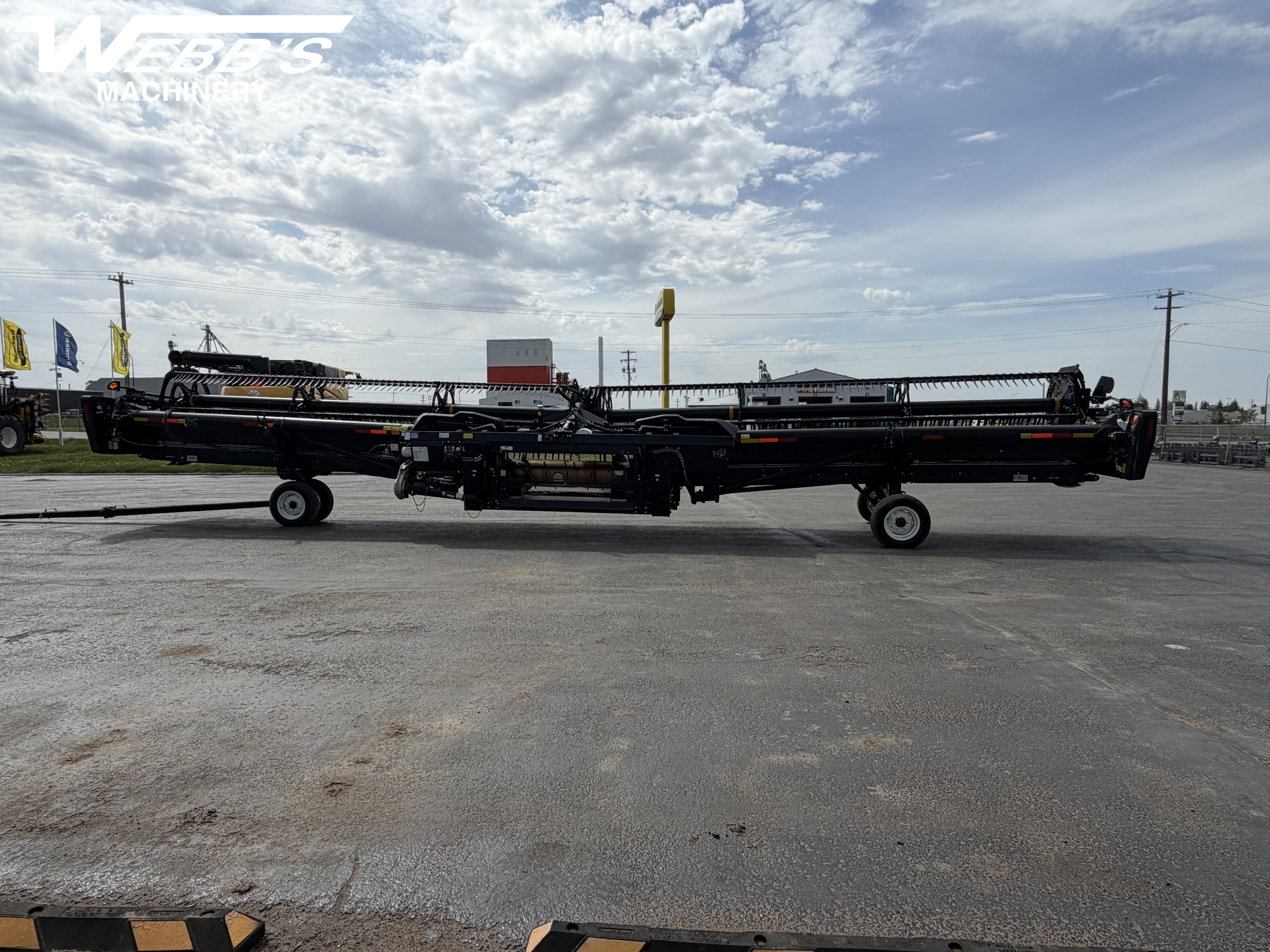 2021 MacDon FD145 Header Combine