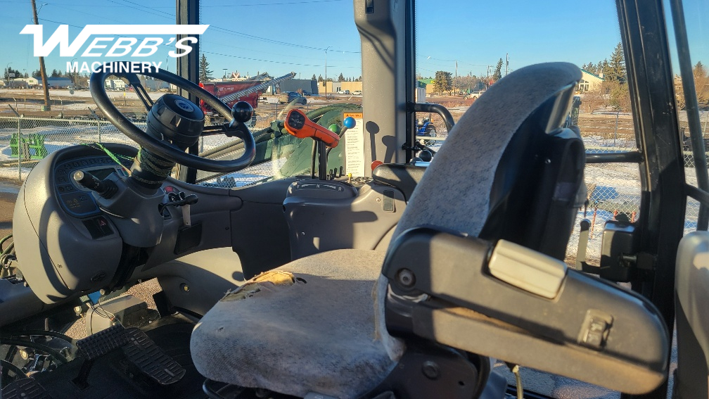 2014 New Holland TV6070 Tractor