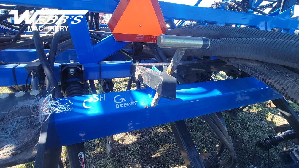 2015 New Holland P2050 Air Drill