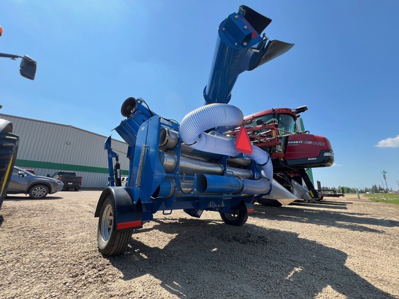 2016 Brandt 1300HP Grain Vac