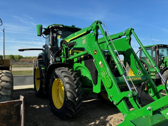 2023 John Deere 7R 250 Tractor