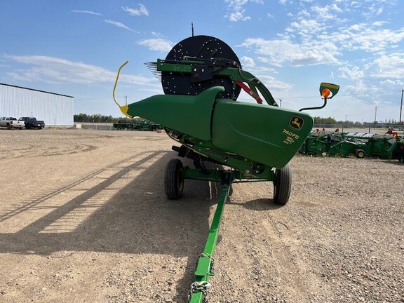 2019 John Deere 740FD Header Combine