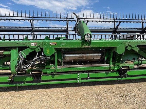 2019 John Deere 740FD Header Combine