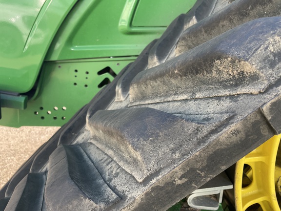 2021 John Deere 9520RX Tractor Rubber Track