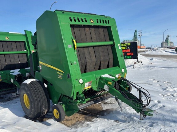 2021 John Deere 560M Baler/Round