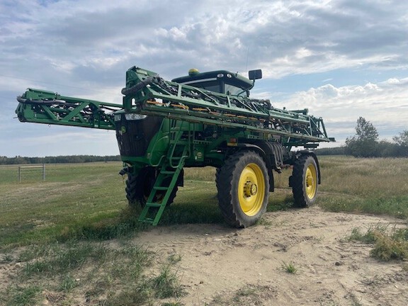 2015 John Deere R4038 Sprayer/High Clearance