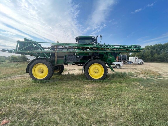 2015 John Deere R4038 Sprayer/High Clearance