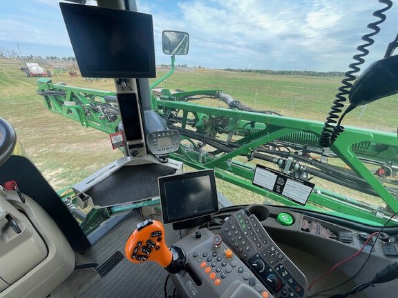 2015 John Deere R4038 Sprayer/High Clearance