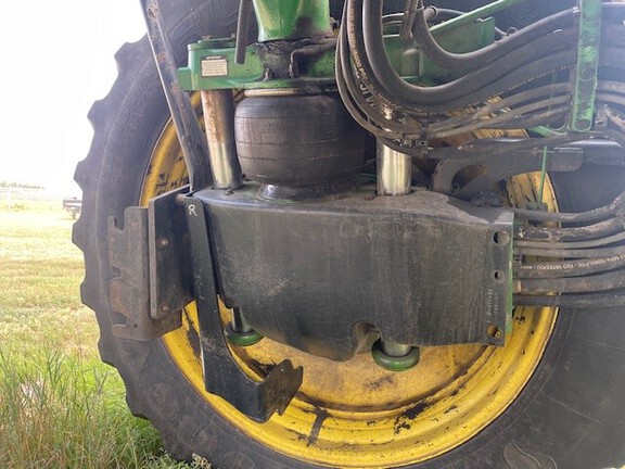 2015 John Deere R4038 Sprayer/High Clearance