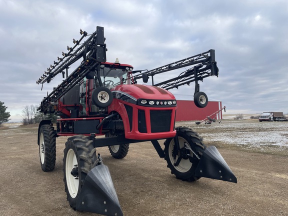 2013 Apache AS1020 Sprayer/High Clearance