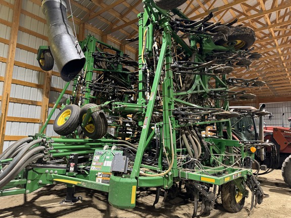 2018 John Deere 1870 Air Seeder