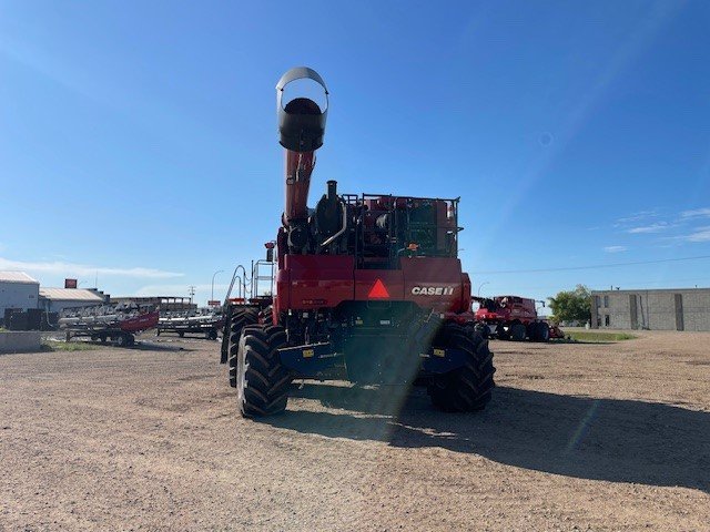 2023 Case 9250 Combine