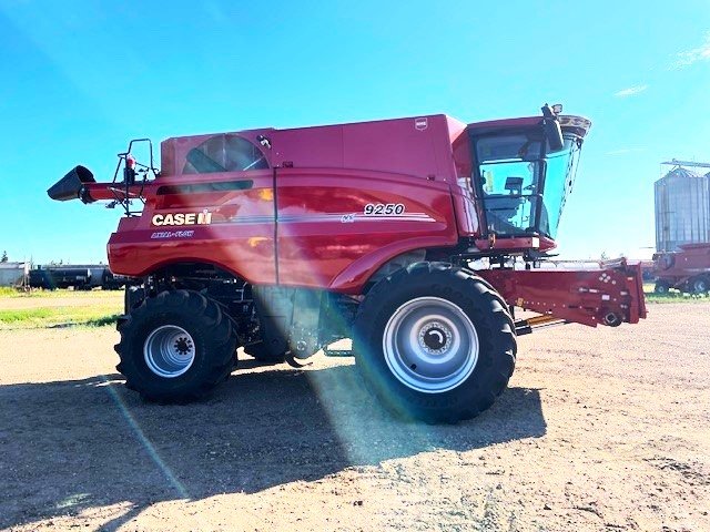 2023 Case 9250 Combine