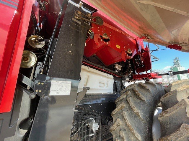 2022 Case 8250 Combine