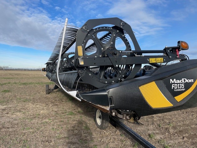 2018 MacDon FD135 Header Combine