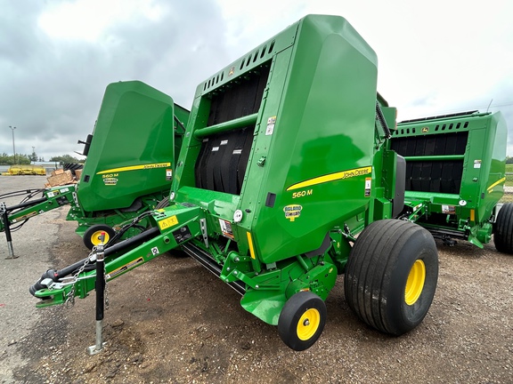 2022 John Deere 560M Baler/Round