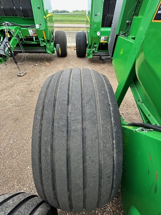 2022 John Deere 560M Baler/Round