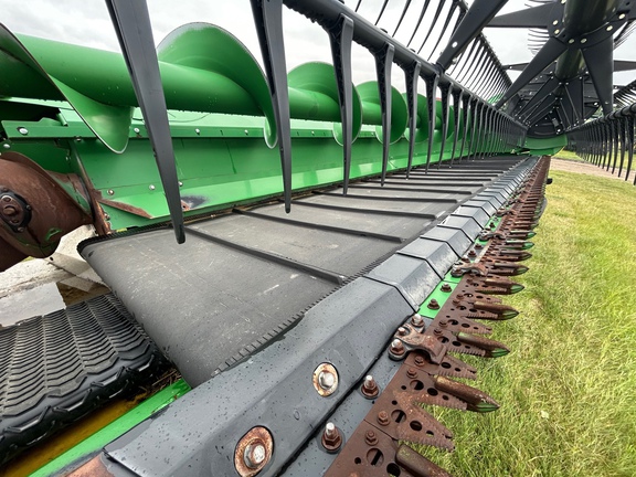 2019 John Deere 745FD Header Combine