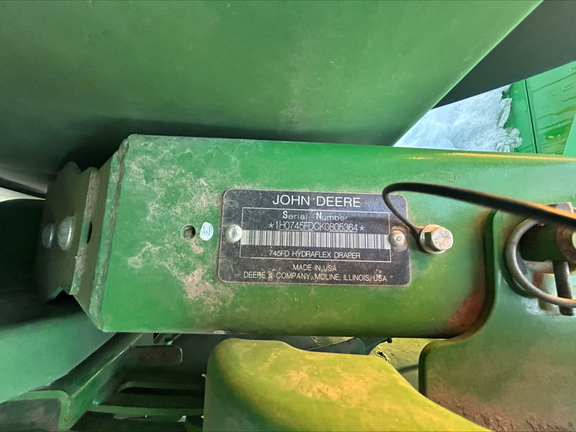 2019 John Deere 745FD Header Combine