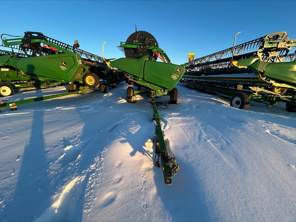 2019 John Deere 745FD Header Combine