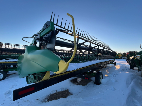 2019 John Deere 745FD Header Combine