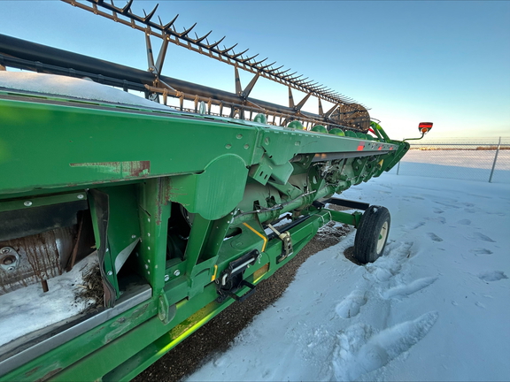 2019 John Deere 745FD Header Combine