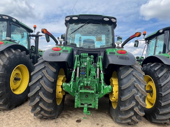 2019 John Deere 6175R Tractor