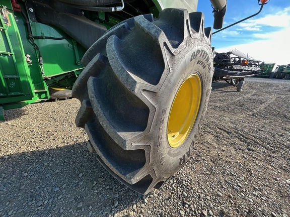 2020 John Deere S790 Combine