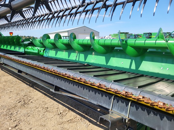 2019 John Deere 735FD Header Combine