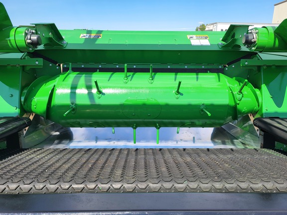 2019 John Deere 735FD Header Combine