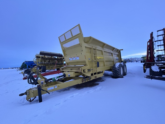 2021 Degelman M34 Manure Spreader