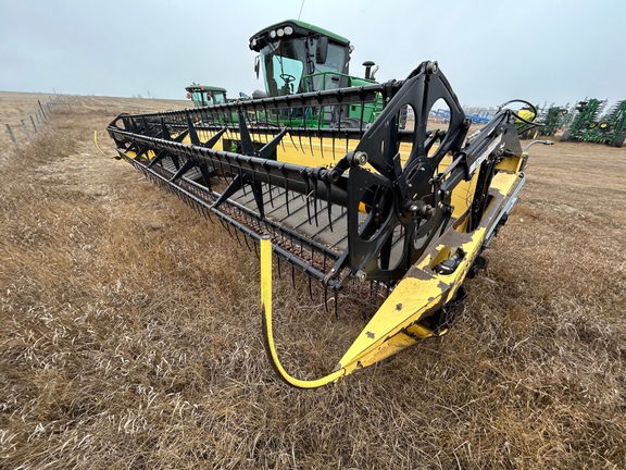 2010 John Deere A400 Windrower