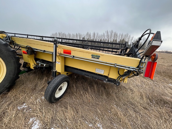 2010 John Deere A400 Windrower