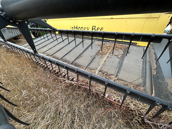 2010 John Deere A400 Windrower